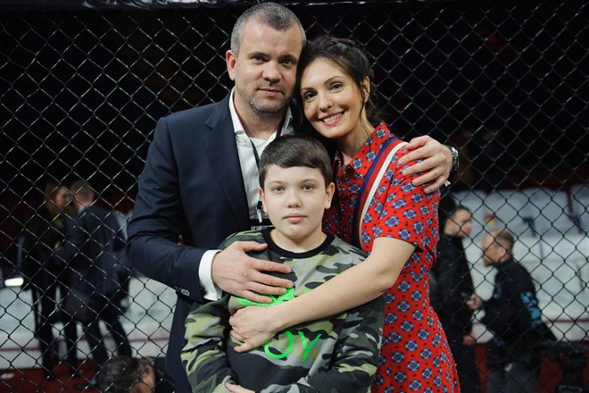 Владимир Тесля с женой и сыном
