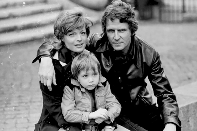 Роми Шнайдер и Гарри Майен с сыном