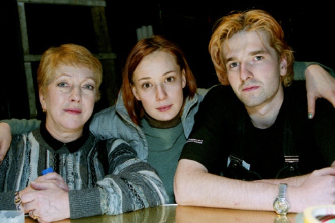Иван Волков с мамой и Чулпан Хаматовой