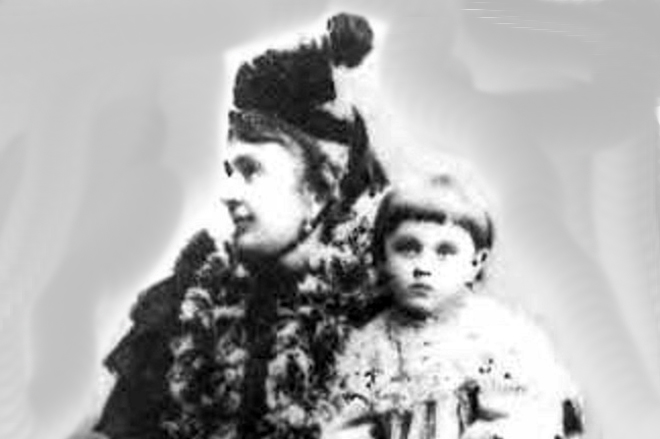Николай Бердяев в детстве с мамой