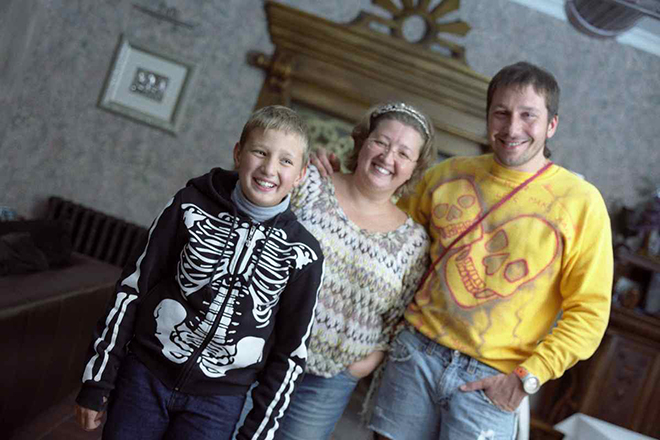 Евгений Чичваркин с женой и сыном
