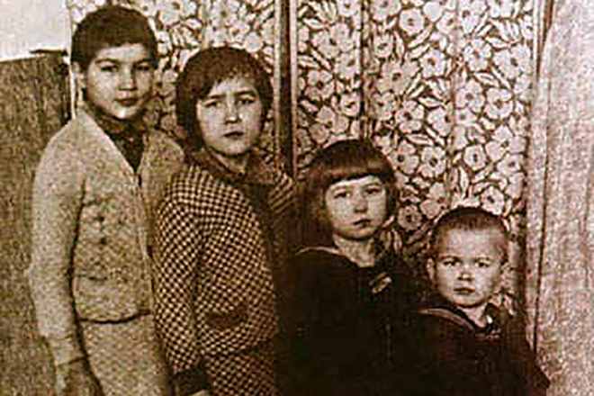 Рудольф Нуриев и семья