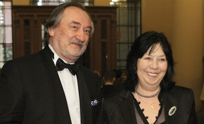 Богдан Ступка с женой