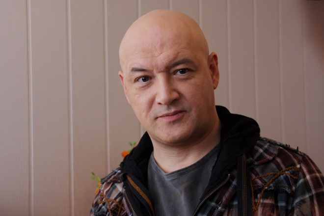 Актер Максим Суханов