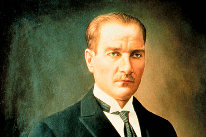 Мустафа Ататюрк