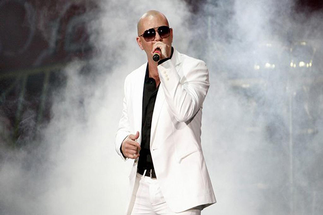 Pitbull на сцене