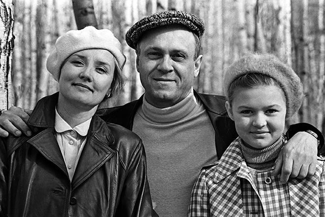 Владимир Меньшов с женой и дочерью
