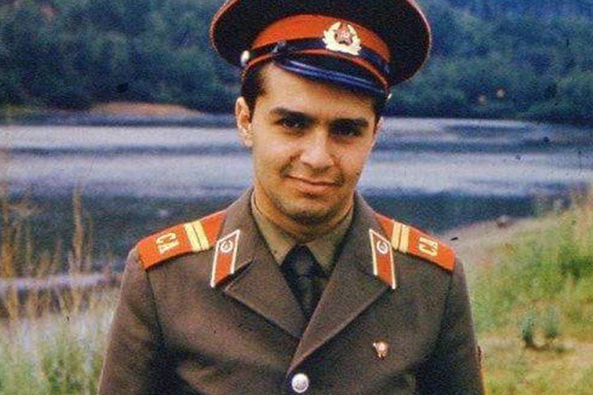 Виктор Шендерович в армии