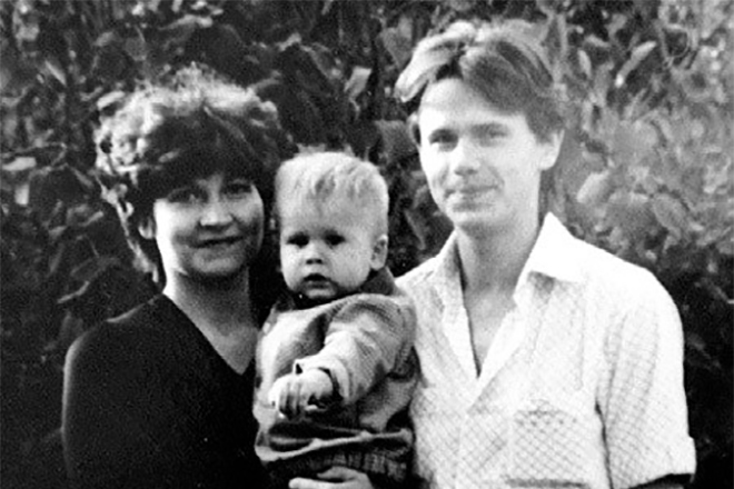 Сергей Чиграков с первой женой Мариной и сыном