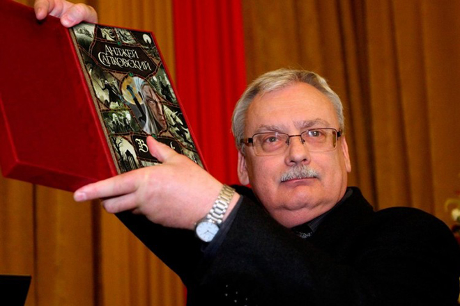 Анджей Сапковский и его книга о Ведьмаке