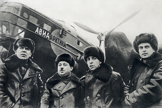 Участники экспедиции на Северный полюс: Пётр Ширшов, Иван Папанин, Эрнст Кренкель, Евгений Фёдоров