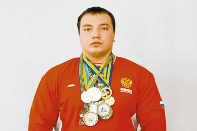 Чемпион мира по пауэрлифтингу Андрей Драчев