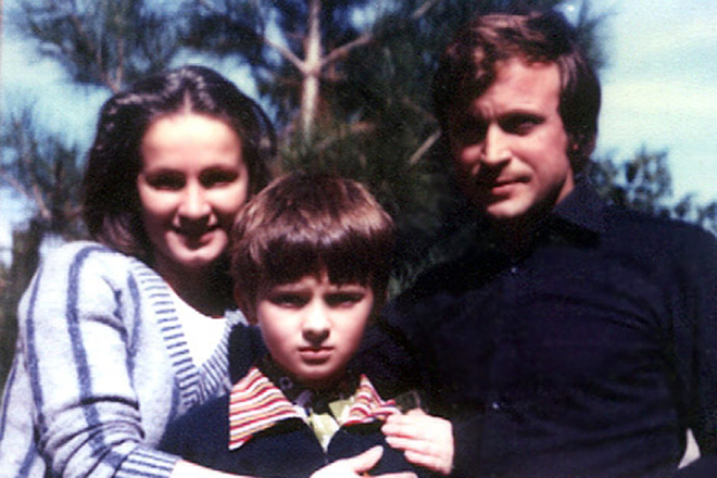 Анатолий Евдокименко с женой и сыном