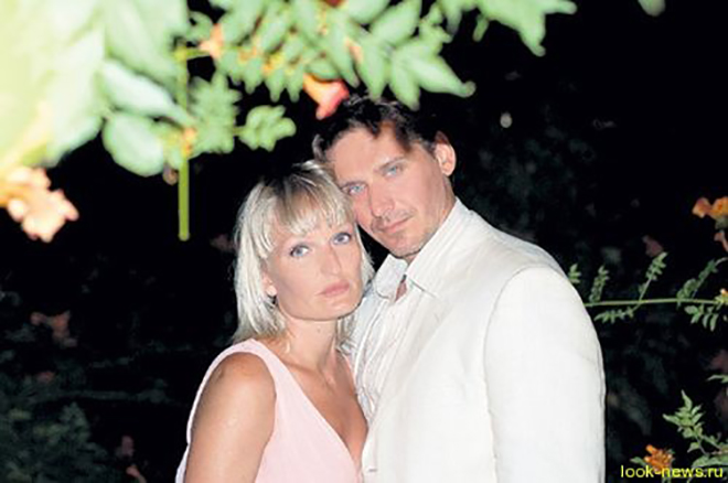 Юрий Батурин с женой