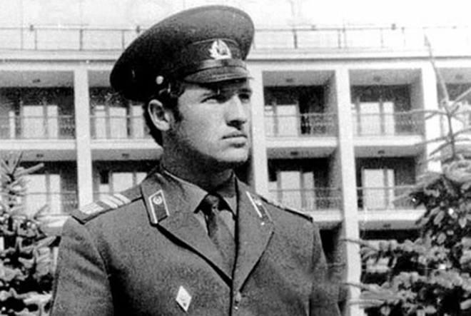 Александр Лукашенко в армии
