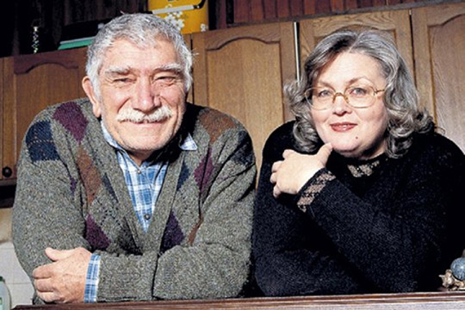 Армен Джигарханян с женой Татьяной Власовой