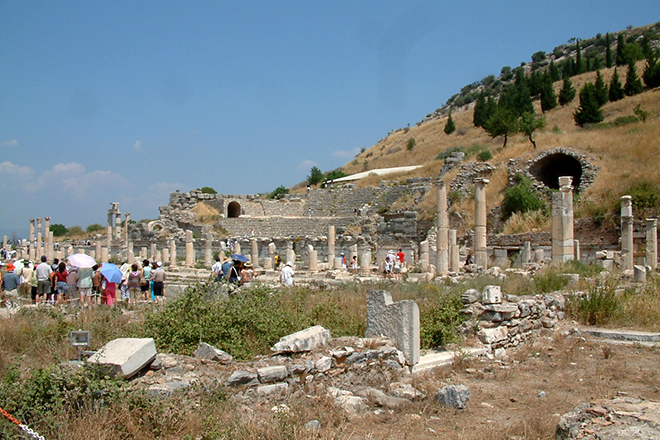 Развалины Эфеса, родного города Гераклита