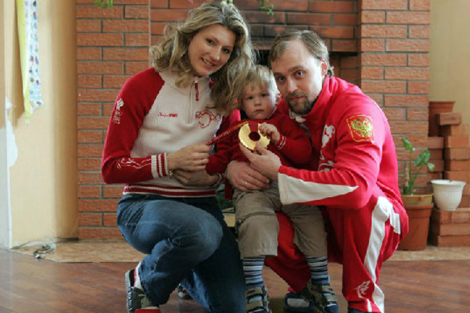Светлана Журова с семьей
