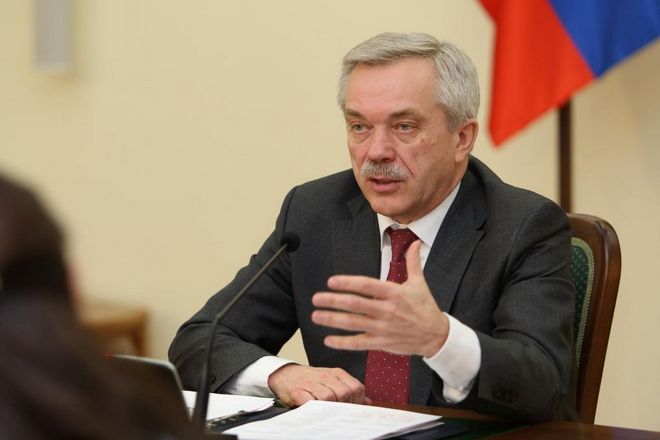 Губернатор Евгений Савченко