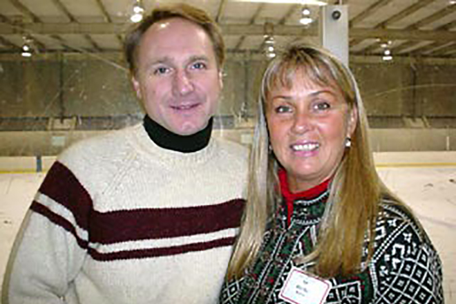 Дэн Браун с женой