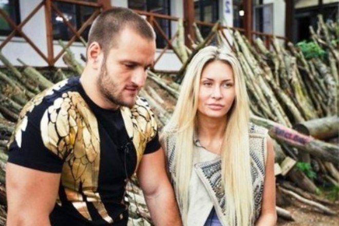 Алексей Самсонов и Элина Камирен на проекте «Дом 2»