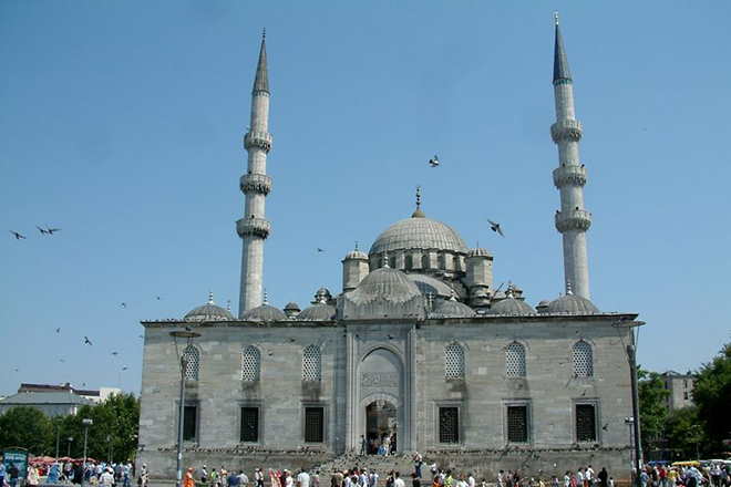 Сафие-султан руководила строительством Новой мечети