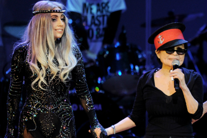 Леди Гага и Йоко Оно