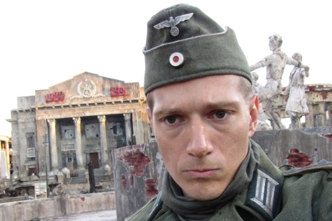 Петар Зекавица на съемках фильма «Сталинград»