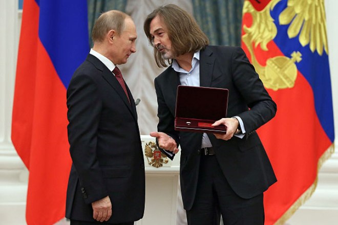 Никас Сафронов и Владимир Путин