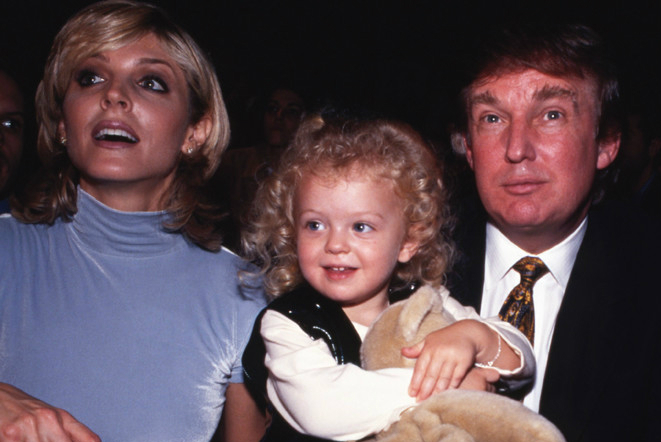 Маленькая Тиффани Трамп с родителями 