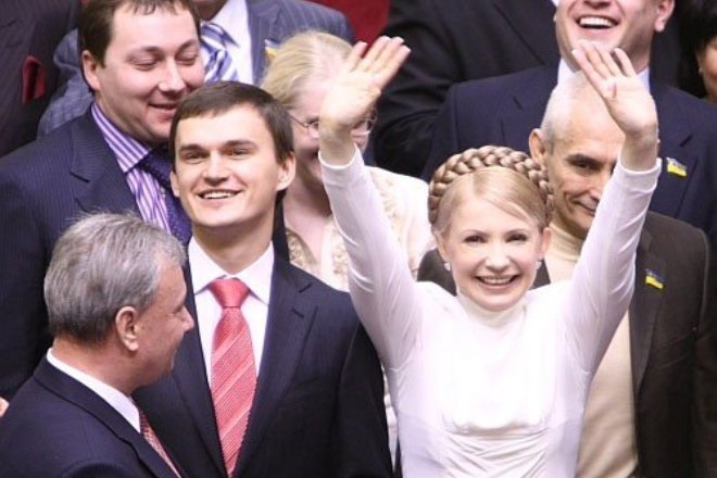 В 2007 году Юлия Тимошенко возглавляет украинское правительство