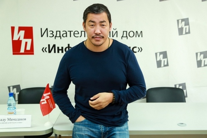Амаду Мамадаков