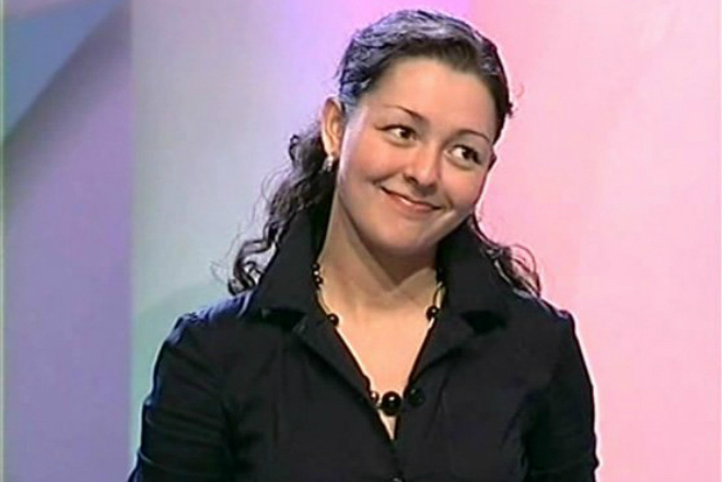 Марина Кравец на сцене КВН