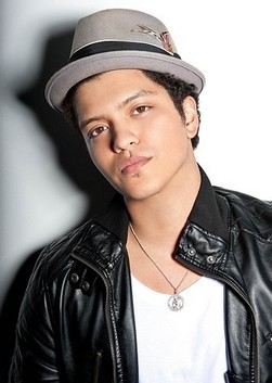 Бруно Марс (Bruno Mars) биография, фото, личная жизнь и его девушка, слушать песни онлайн 2023 i