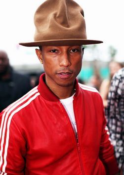 Фаррелл Уильямс (Pharrell Williams) биография, фото, личная жизнь и его жена, слушать песни онлайн 2023 i