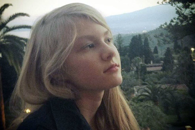 Рената Литвинова в юности