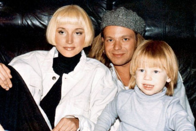 Никита Пресняков с семьей в детстве