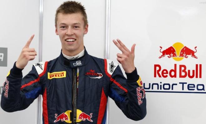 Даниил Квят - член команды Red Bull
