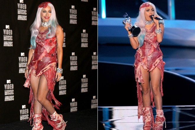 Леди Гага в «Мясном платье»