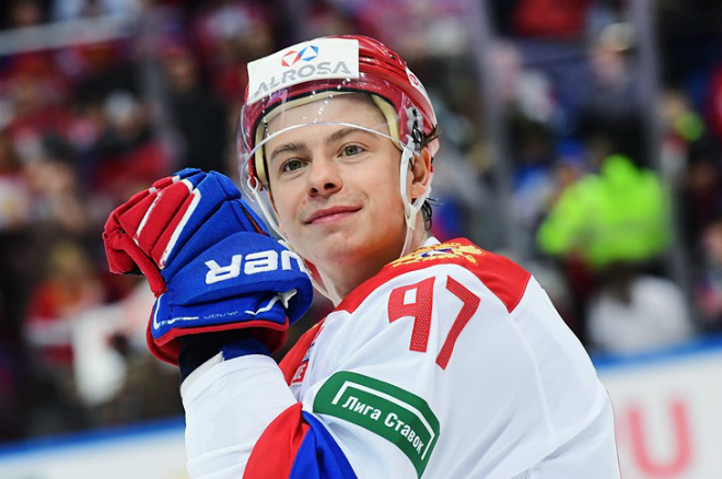Хоккеист Никита Гусев