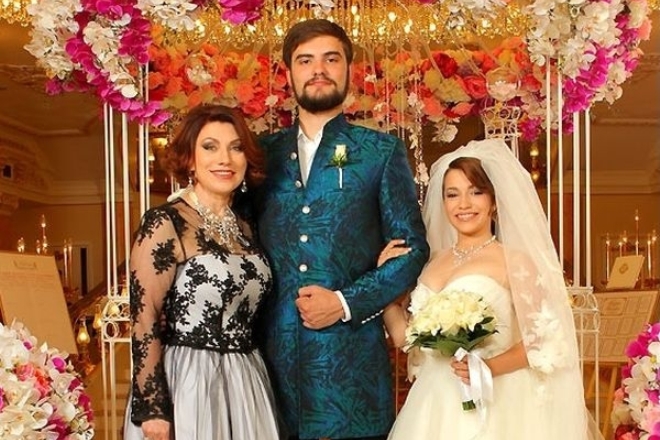 Свадьба дочери Розы Сябитовой