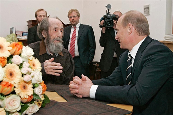 Александр Солженицын с Владимиром Путиным