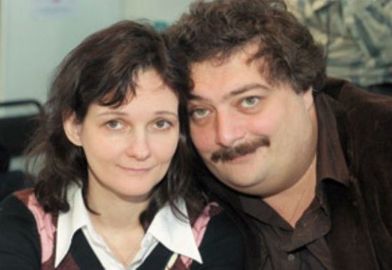 Дмитрий Быков и его жена Ирина Лукьянова