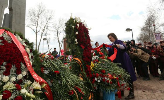 Наталья Комарова на Дне Победы в Сургуте