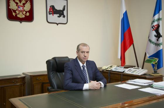 2016 год: Сергей Левченко продолжает трудиться на посту губернатора