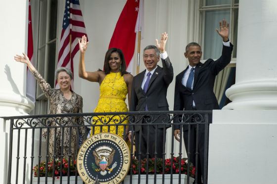 Супруги Обама на встрече с лидером Сингапура и его женой