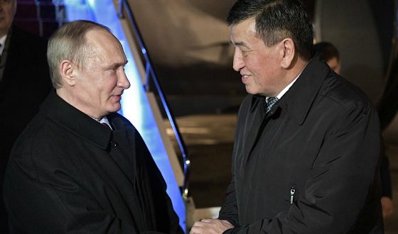 Сооронбай Жээнбеков и Владимир Путин
