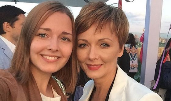 Дарья Повереннова и ее дочь Полина
