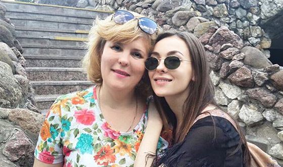 Анастасия Иванова с мамой