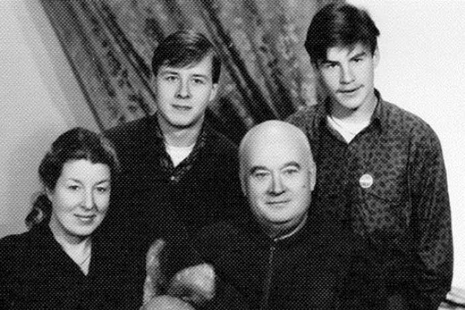 Евгений Моргунов с семьей